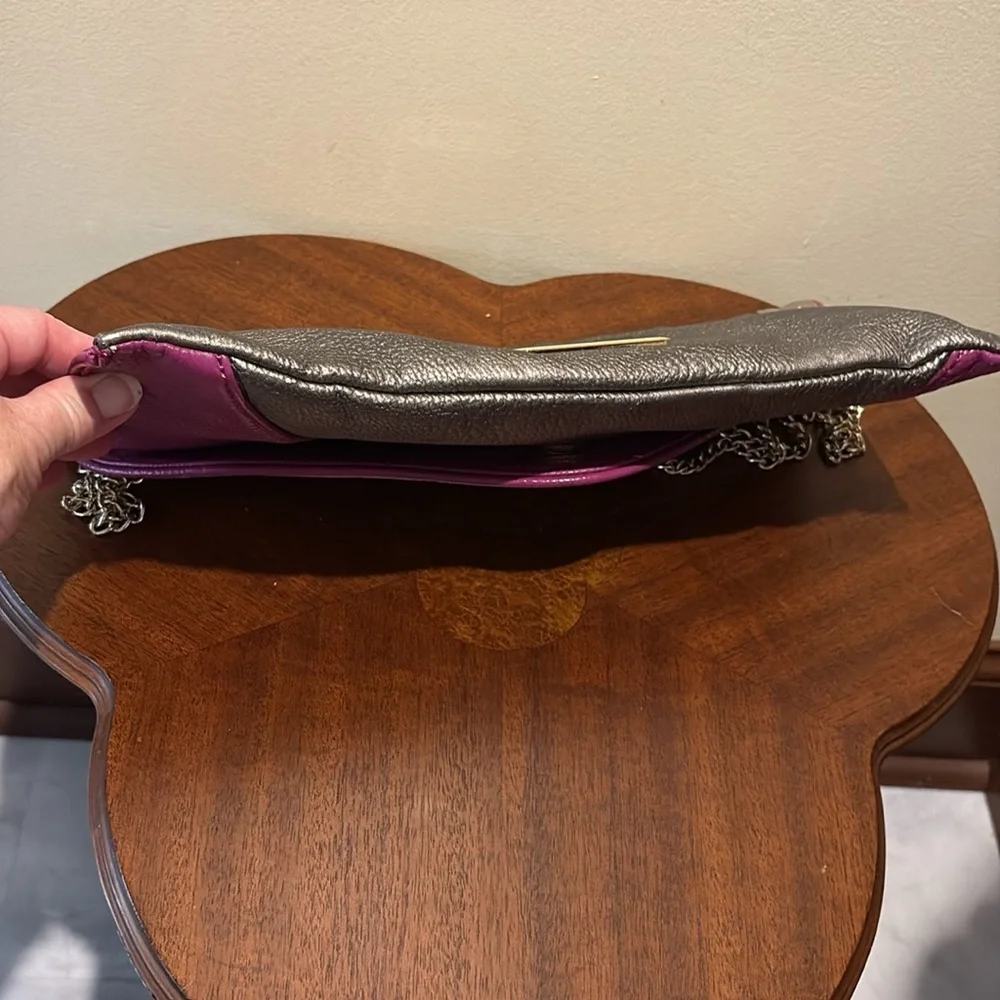 Steve Madden  Clutch Crossbody bag Vegan Leather Raspberry steel & gold metallic